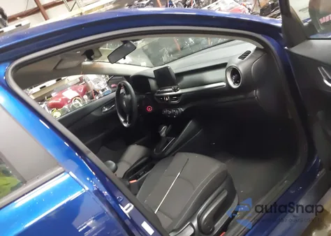 2020 Kia Forte Lxs z USA, uszkodzony, nr VIN 3KPF24AD4LE230004